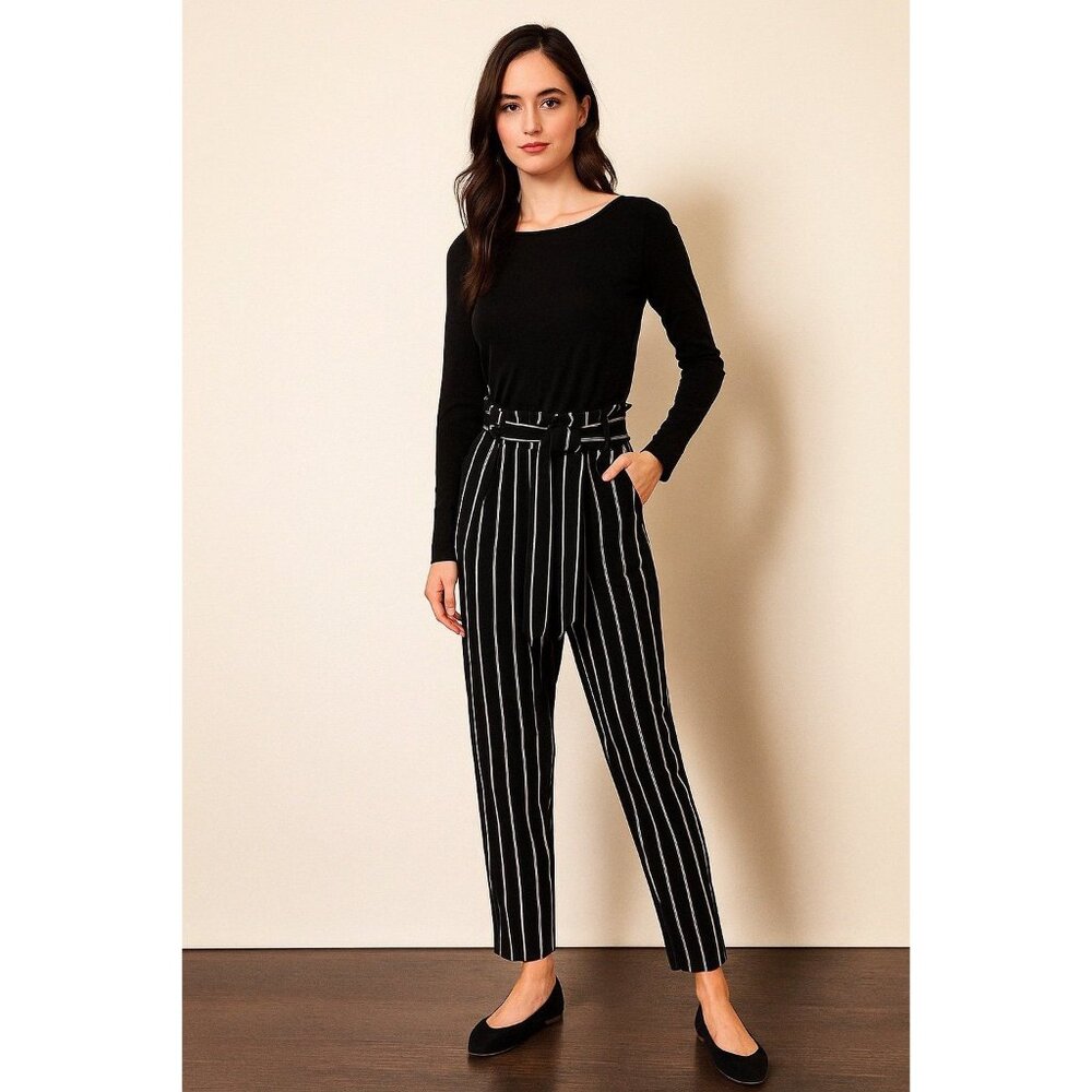 Violets & Roses Black White Striped Paperbag Waist Pants | Size 12/31